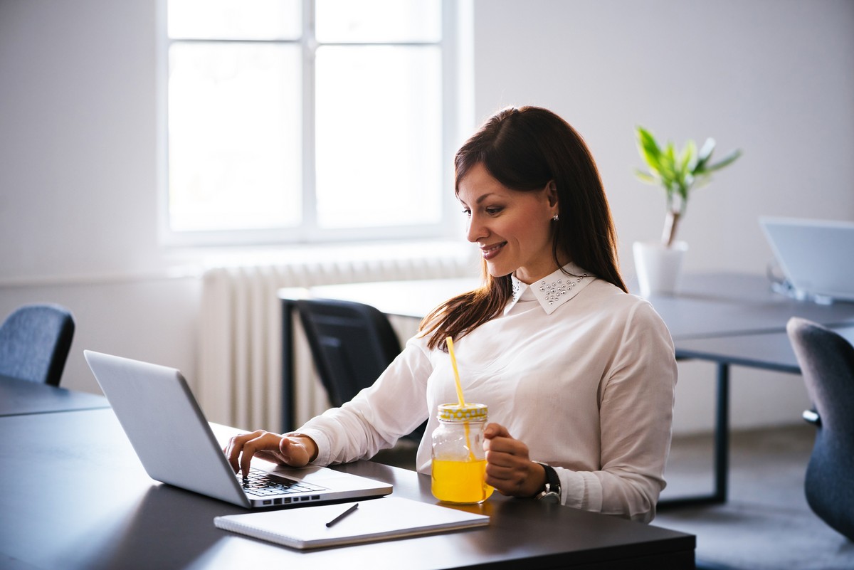 Lincoln Micro-Market | Workplace Culture | Hydrating Refreshments | Promote Productivity