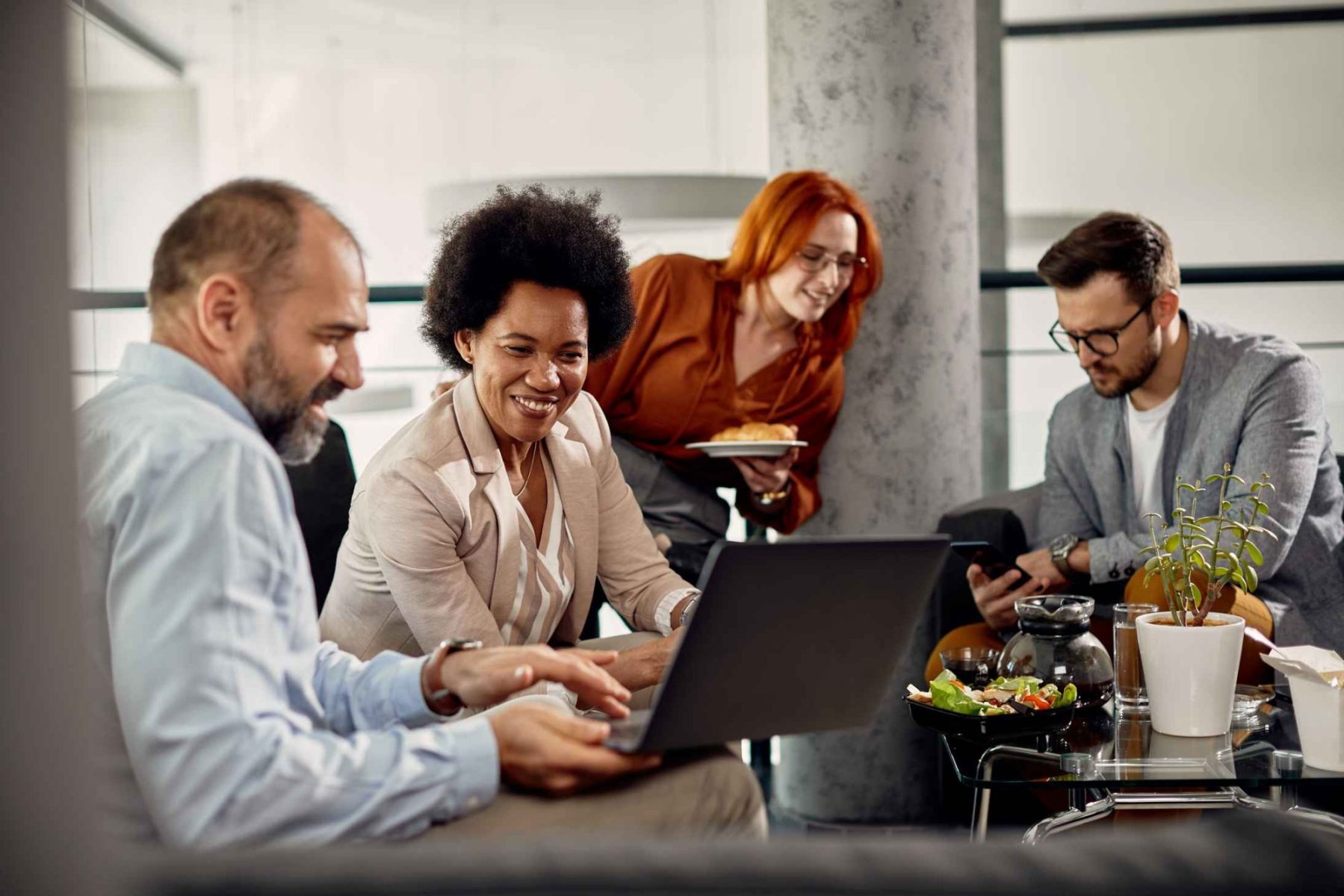Lincoln Break Room Snacks | Employees Benefits | Cold Drink Machines